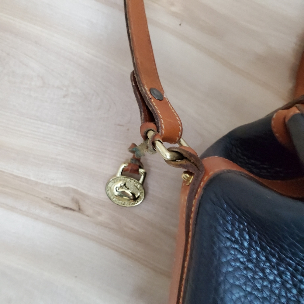Dooney & Bourke Navy Doctors Bag & Logo Coin Purse - Picture 11 of 16